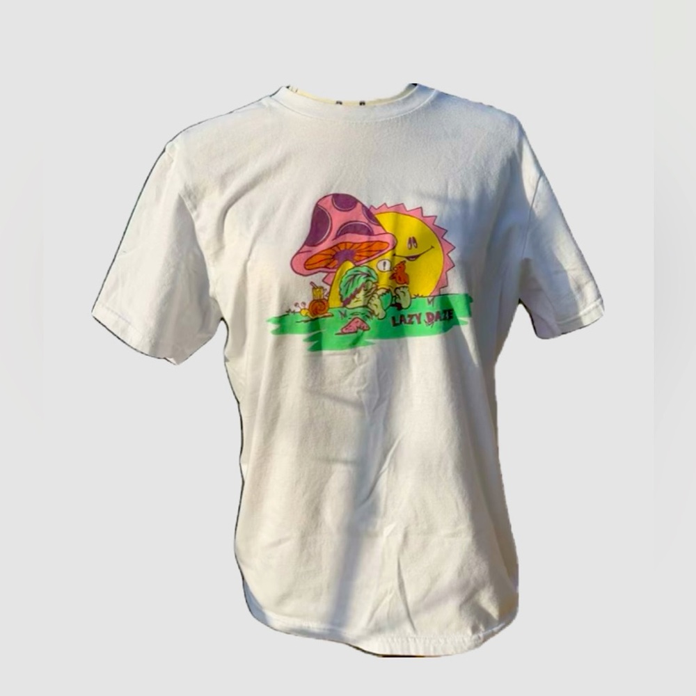 12 OZ SODA BRAND “LAZY DAY” TEE 🍄🧚🏻